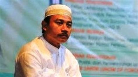 Innalillahi Mudir Mahad Aly Nurul Jadid Kh Moh Romzi Al Amiri Wafat