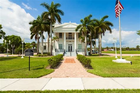 Collier county courthouse Stock Photos, Royalty Free Collier county ...