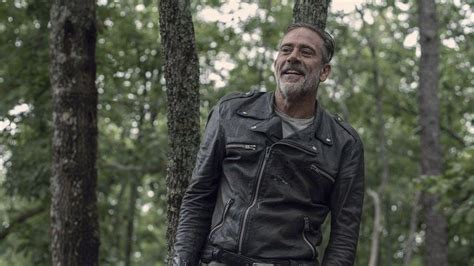 The Walking Dead Season 10 Episode 6 Review Favours Set Up Over Showmanship Gamesradar