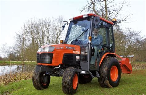 Kubota B3030 30hp Diesel Tractor Medland Sanders And Twose Ltd Mst