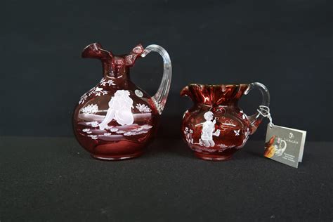 Lot 42 Pair Of Red Mary Gregory Fenton Glass Van Metre Auction