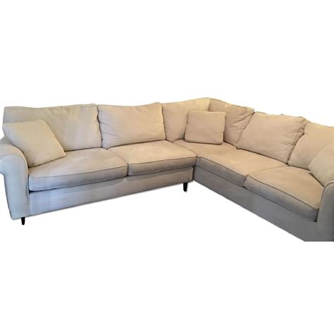 Haverty's Sectional Sofa - AptDeco