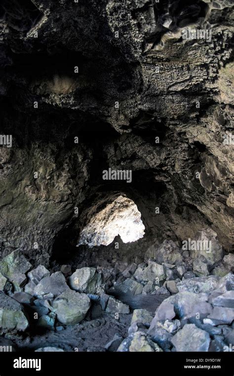 Lava Tube Indian Tunnel Lava Craters Of The Moon National Monument