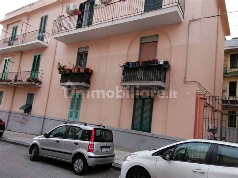 Vendita Appartamento Messina Quadrilocale In Via Bellinzona Buono