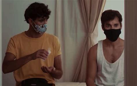 Corto de cine gay Hidroalcohólico