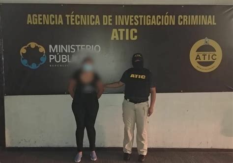 Atic Captura A Mujer Por Falsificación De Documentos Ministerio