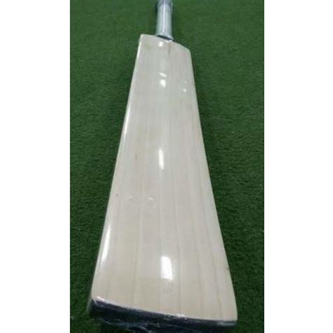 Garga Industries Cricket Bat at Rs 2500 in Jalandhar | ID: 19307861233