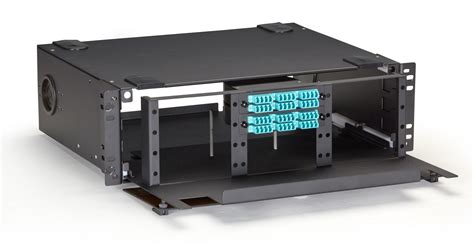 Rackmount Locking Fiber Enclosure U Black Box