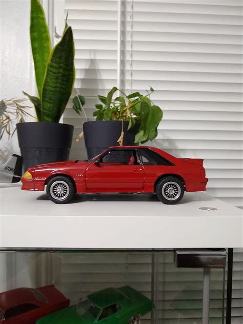 Ford Mustang Gt Plastic Model Car Vehicle Kit Scale