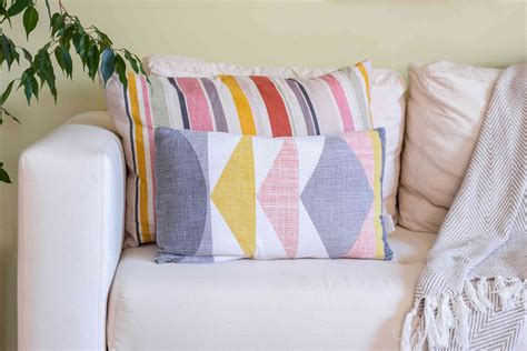 How To Sew A Throw Pillow Cover With Zipper Est Ways