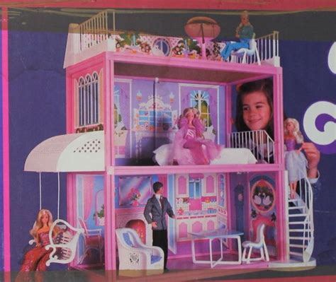 Nostalgic Playsets From The 80s