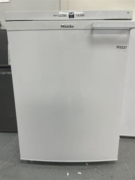Miele F12020s 2 Under Counter Freezer White E Rated 355227
