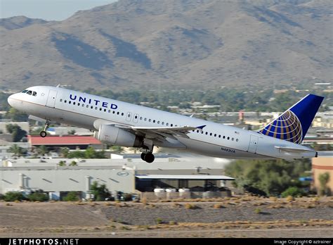 N Ua Airbus A United Airlines Scot Wattawa Jetphotos