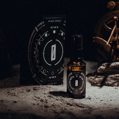 Horde Black Circle olejek do brody o zapachu skóry i malin 30 ml