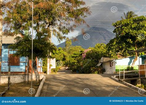 Street in Moyogalpa on Ometepe Island in Nicaragua Stock Image - Image of buildings, green: 50304623