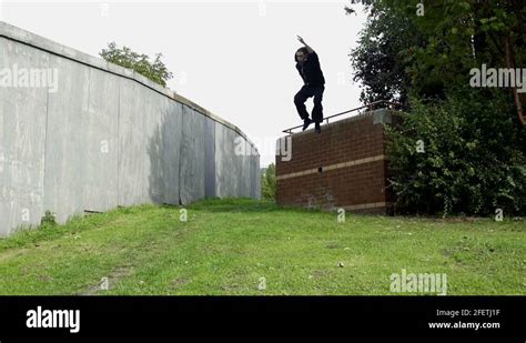 Parkour Jump Wall Stock Videos Footage Hd And K Video Clips Alamy