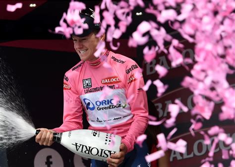 El danés Mads Pedersen se llevó el triunfo en la sexta etapa del Giro