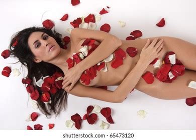 Naked Women And Roses Images Stock Photos And Vectors Shutterstock