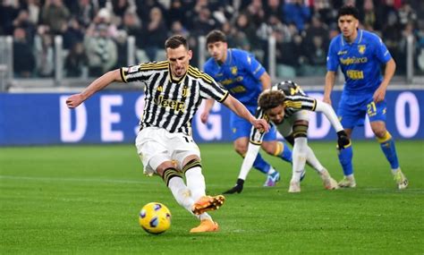 Video Juventus Frosinone 4 0 Coppa Italia Gol E Highlights Partita