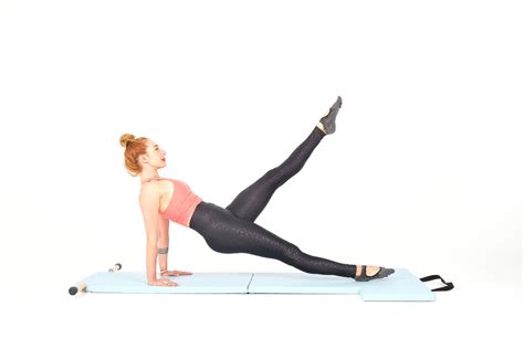 Leg Pull Back On The Mat Online Pilates Classes