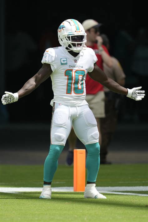 Dolphins Already Reaping Benefits Of Tyreek Hill Trade