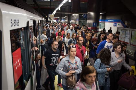 Los Maquinistas Cifran En El 100 El Seguimiento De La Huelga Madridiario