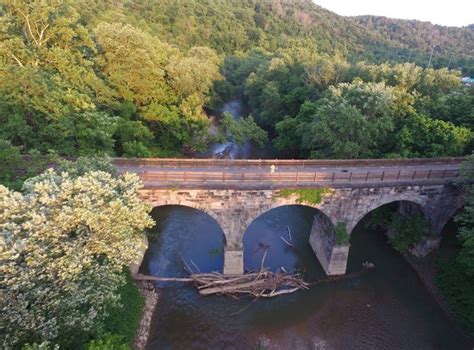 Hempfield Tunnel In Wheeling West Virginia Is The Most Haunted Tunnel