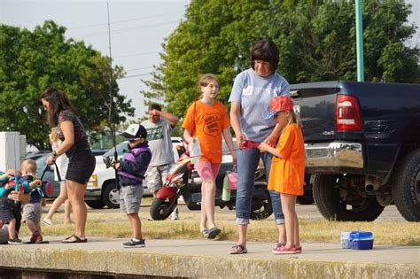 Sebewaing free fishing weekend 'Cops and Bobbers' event