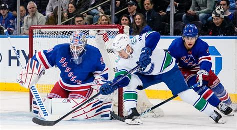 Despite Strong Efforts And Late Push Canucks Fall To Rangers