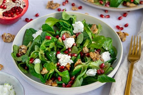 Feldsalat Mit Granatapfel Waln Ssen Und Ziegenk Se Rezept Eat De