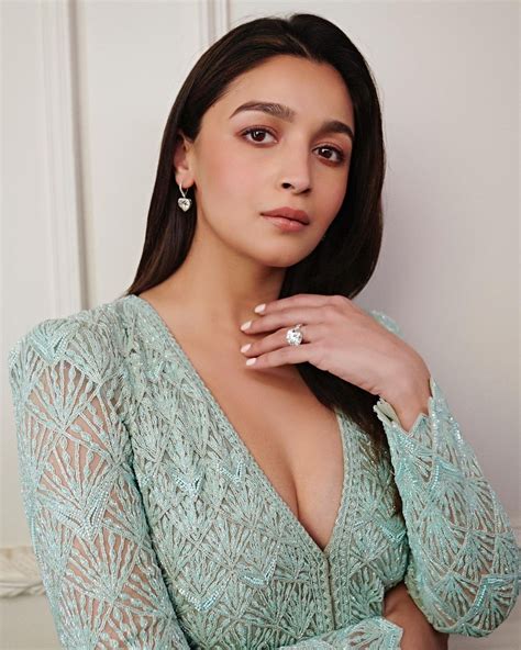 Alia Bhatt Is The Sexiest Mommy In Btown In Aqua Blue Sharara Set For