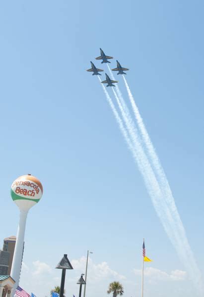 Today’s Schedule, Photo Gallery: Blue Angels At Pensacola Beach ...