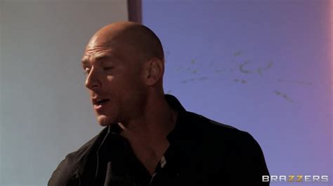 Gorgeous Blonde Jessie Rogers In Red Lingerie And A Feather Headband Sucks And Fucks A Hung Stud