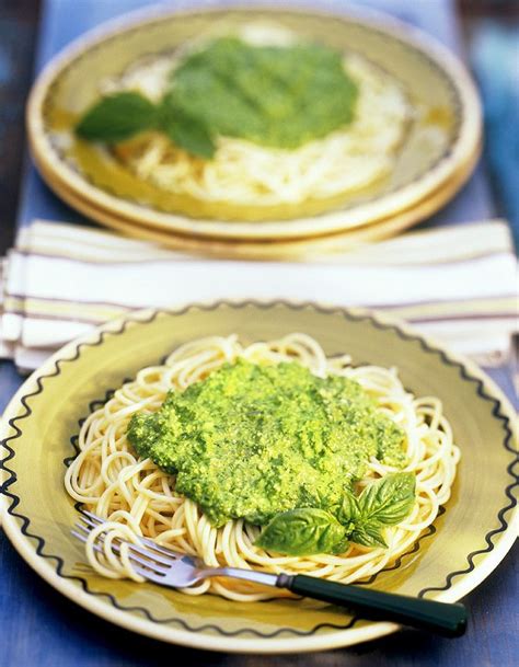 Pasta Al Pesto De Massimo Bottura Massimo Bottura Chef De L’art Modène Elle à Table