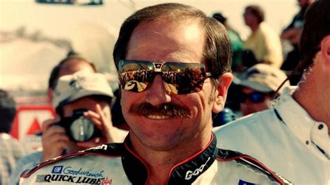 8 Dale Earnhardt Quotes That Will Inspire You To Put The Pedal To The Metal