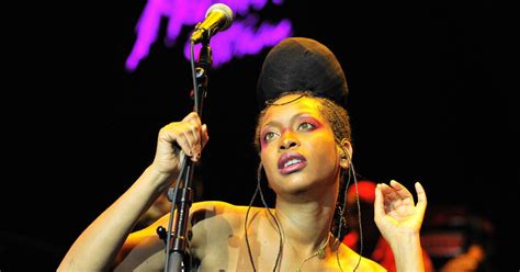 Le Jour Où Erykah Badu A Popularisé Le Mot Woke Libération