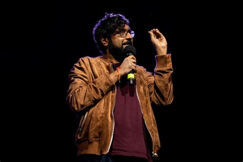 Home Hari Kondabolu