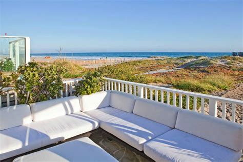 Coastal Home Spotted From The Crows Nest Beach House Tour Broad Beach