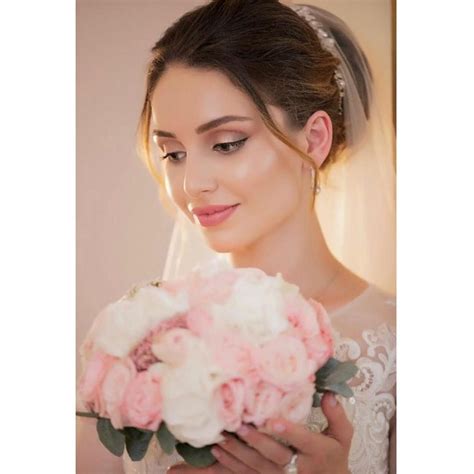 Амина 💄 ВИЗАЖИСТ КУРСЫ МАКИЯЖА on Instagram: "Свадебный образ👰🏻 Невеста ...
