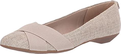 Cute And Comfortable Nude Ballet Flats To Complement Any Outfit