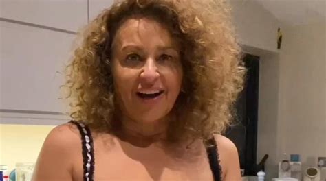 Lingerie Clad Nadia Sawalha Pokes Fun At Nigella Lawson In Crisp Sandwich Parody The Mirror