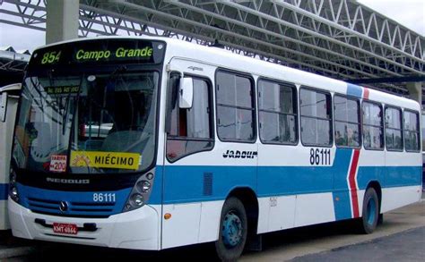 A volta dos que não foram Ônibus não articulados substituem BRTs