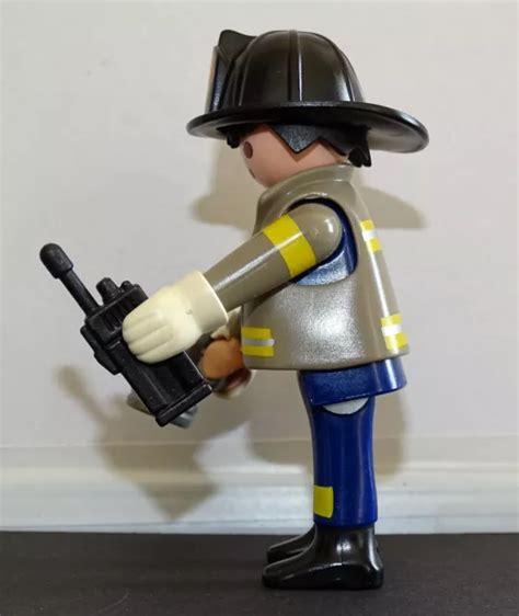 PLAYMOBIL PERSONNAGE Chef Pompier Americain 911 Fire EUR 10 00