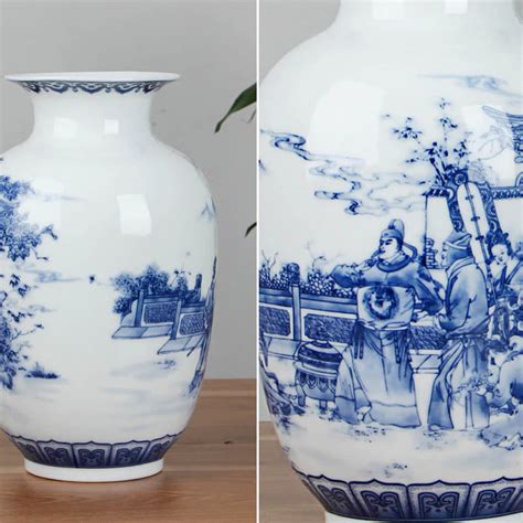 Vase Japonais Bleu Et Blanc Paradis Japonais