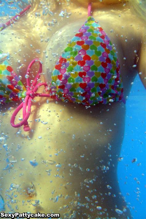 Get Underwater Shots Of Busty Pattycake Pulling Down Her Bikini Top And Bottoms Porn Pictures