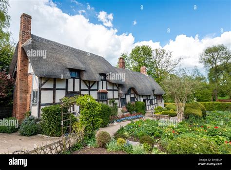 Anne Hathaways Cottage And Gardens In Stratford Upon Avon Was The Home