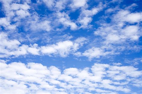 beautiful clouds clear sky daytime background 19466826 Stock Photo at Vecteezy