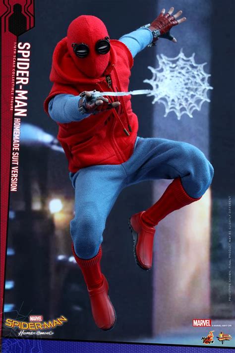 Homem Aranha Hot Toys Anuncia Figura Do Personagem O Uniforme Caseiro