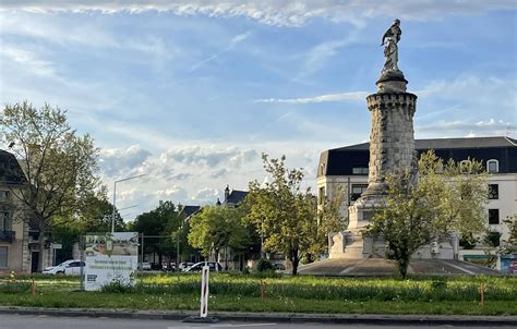 Travaux Sur La Place Du 30 Octobre Et La Rue Monge Laurent