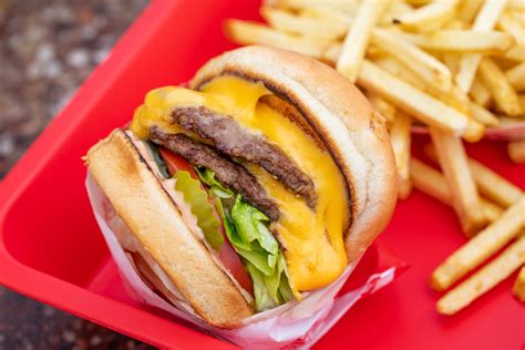 In N Out Burger Palms Discover Los Angeles